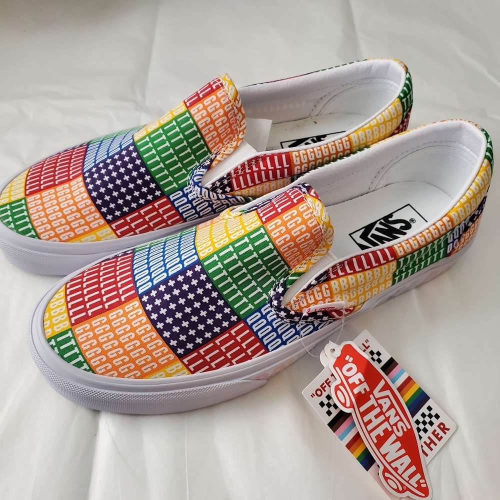 NWT VANS‎ pride lgbtq+ classic slip on sneakers rainbow men's 7.5 women's 9